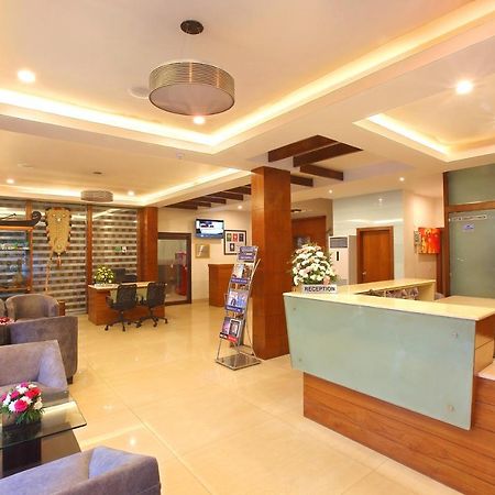 Park Residency Hotel Kozhikode Ngoại thất bức ảnh