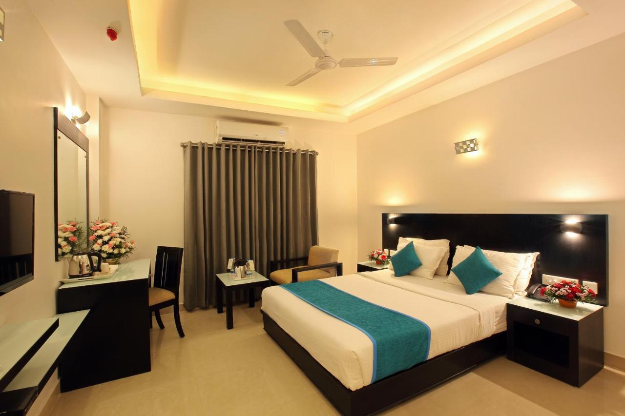 Park Residency Hotel Kozhikode Ngoại thất bức ảnh