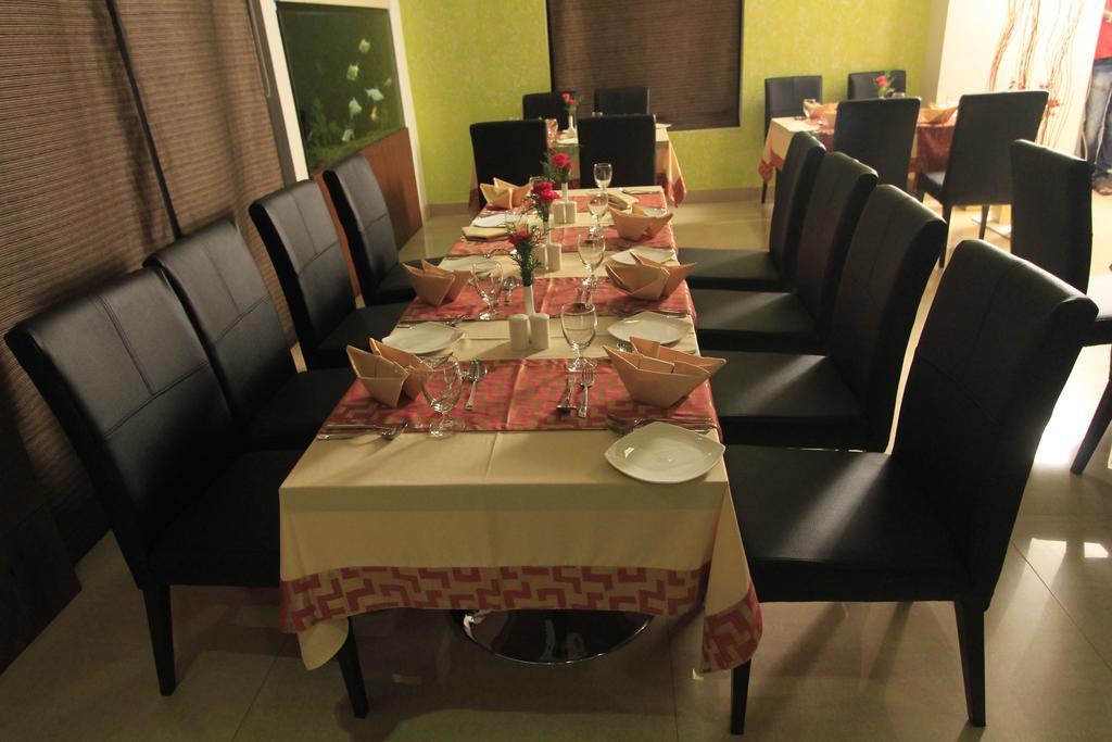 Park Residency Hotel Kozhikode Ngoại thất bức ảnh