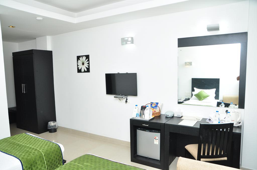 Park Residency Hotel Kozhikode Ngoại thất bức ảnh