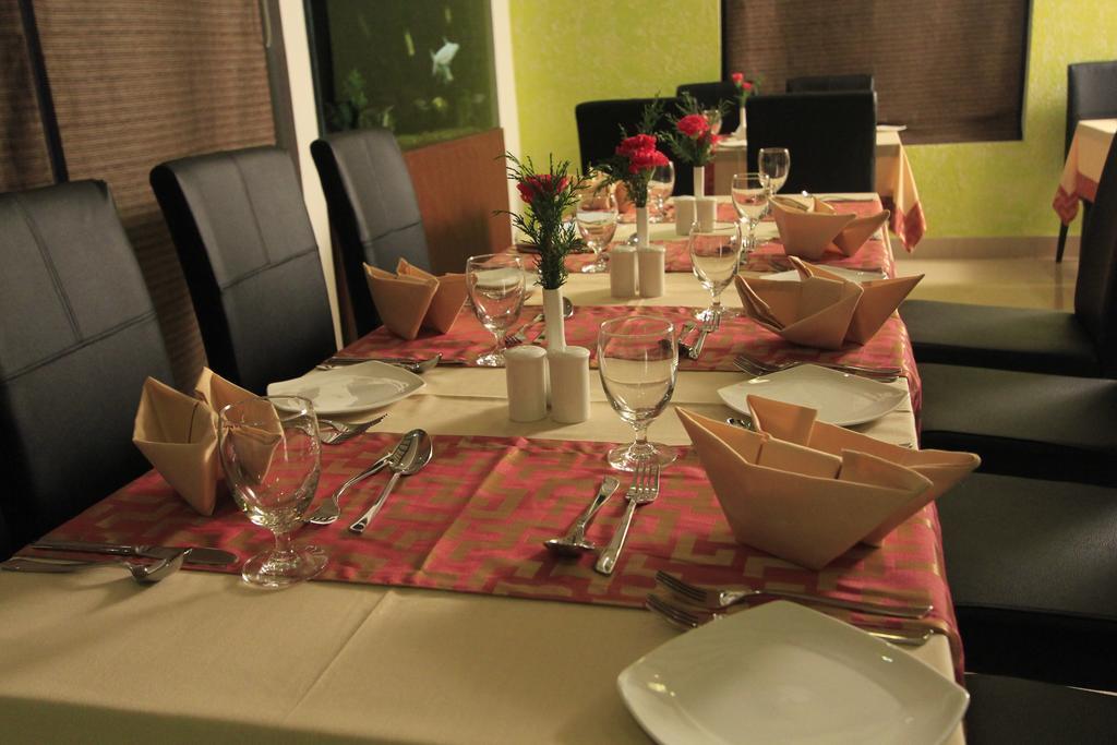 Park Residency Hotel Kozhikode Ngoại thất bức ảnh